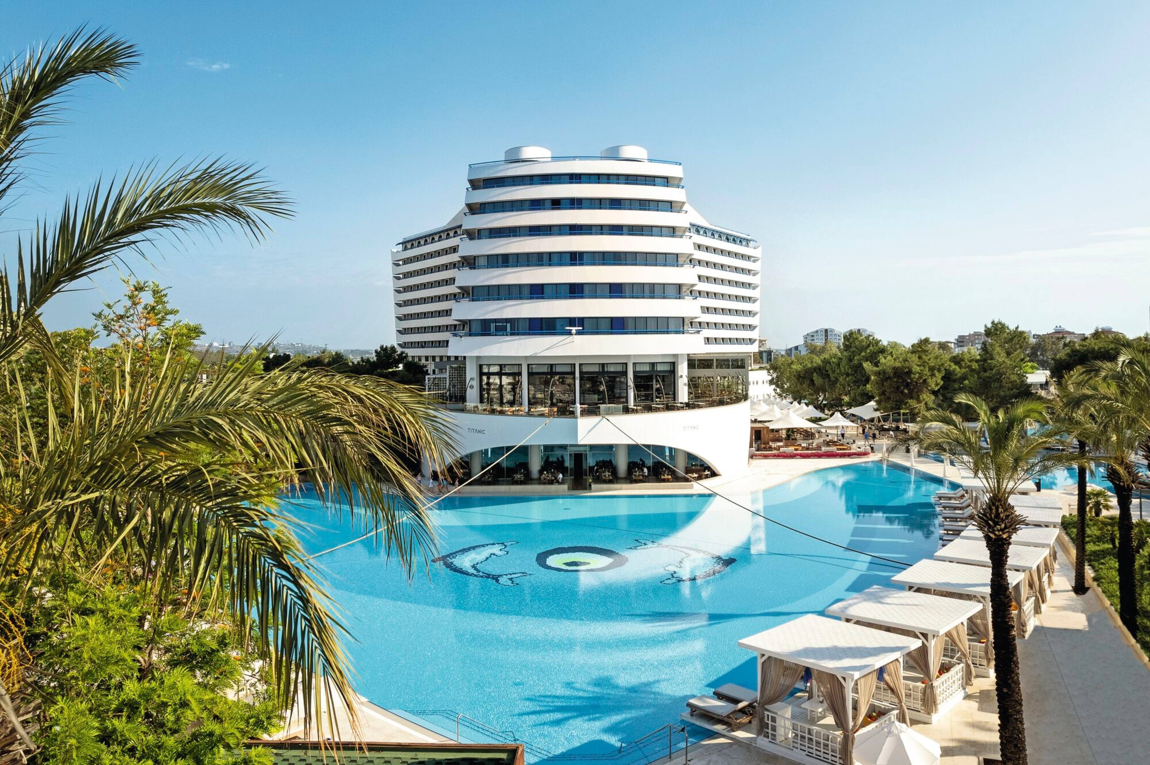 Titanic Deluxe Lara All Inclusive